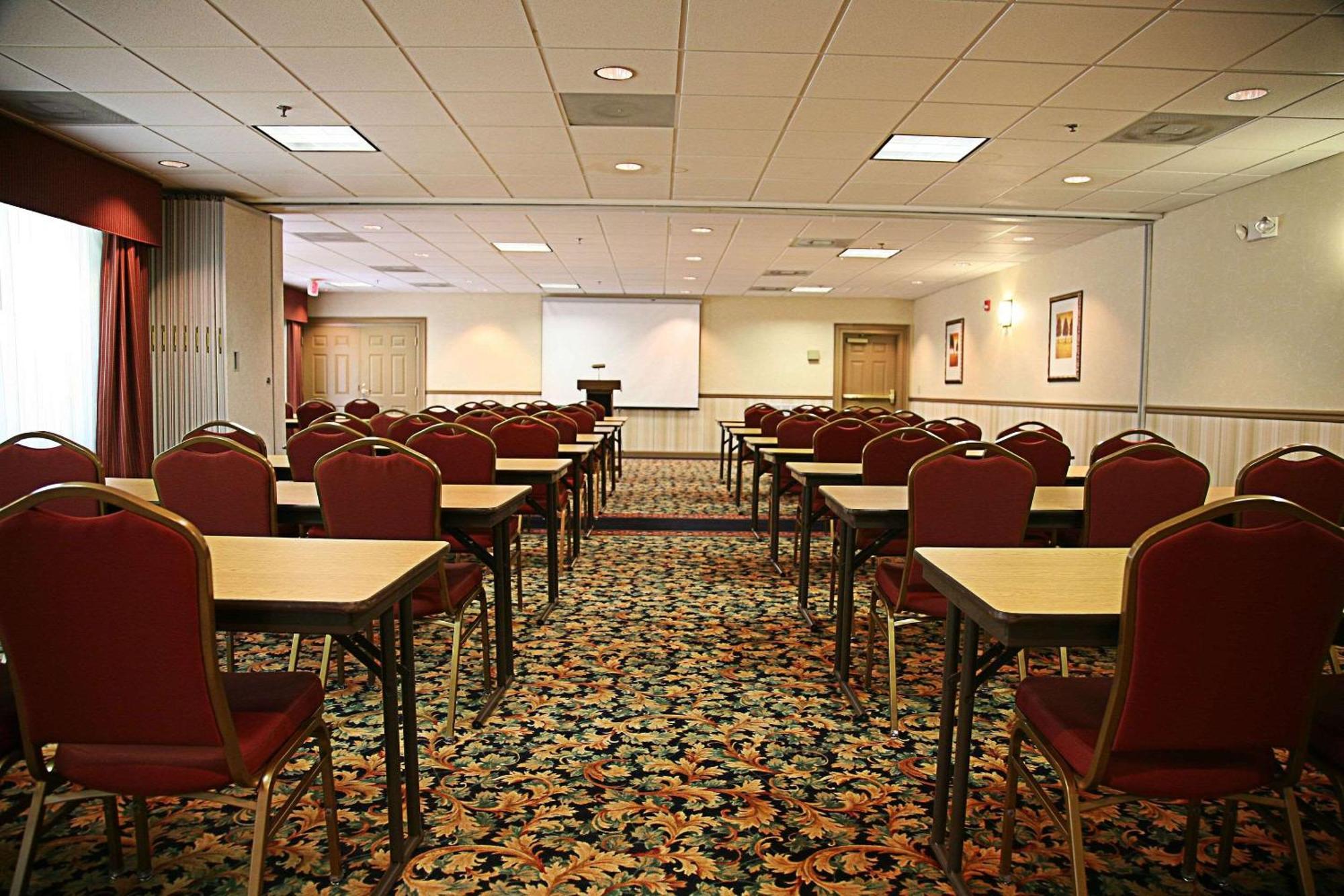 Country Inn & Suites By Radisson, Helen, Ga Luaran gambar